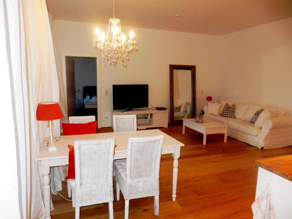 Altbautraum Springergasse - Toplocation Apartmán *