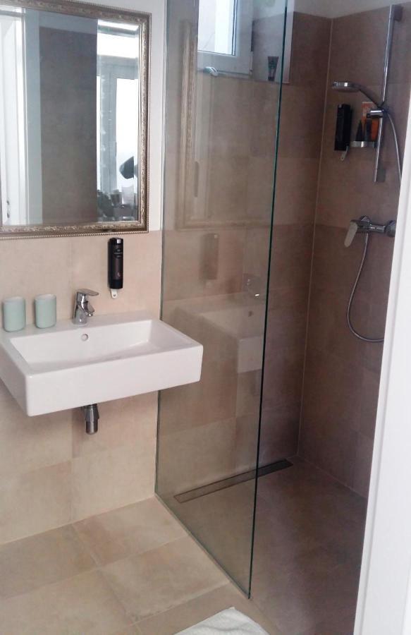 Altbautraum Springergasse - Toplocation Apartmán Vídeň